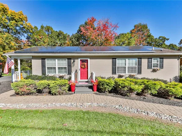 398 Center Rd, Lehighton, PA 18235