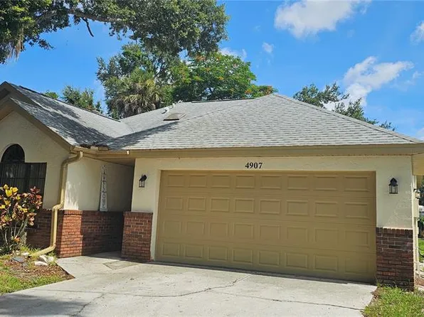 4907 82nd Pl E, Sarasota, FL 34243