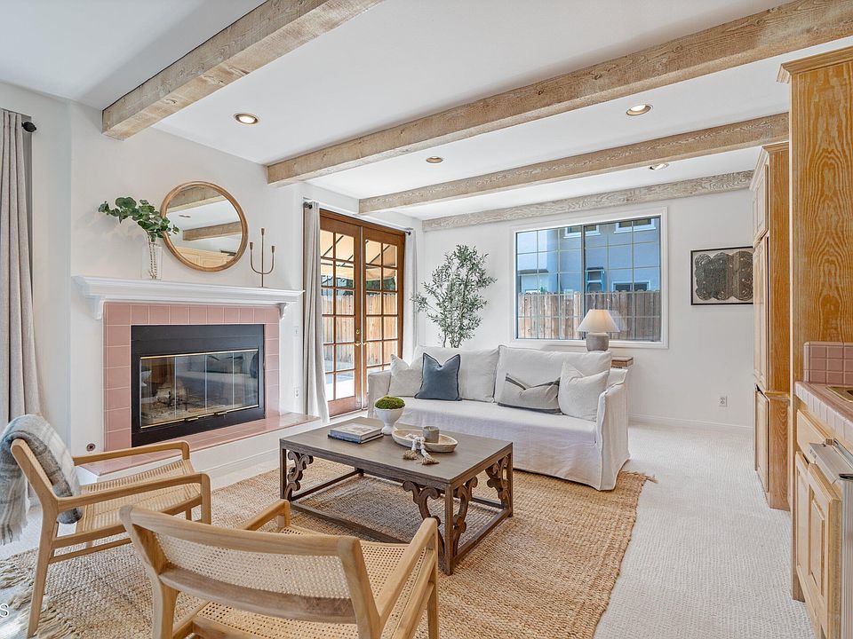 1st image of 325 S Parkwood Ave