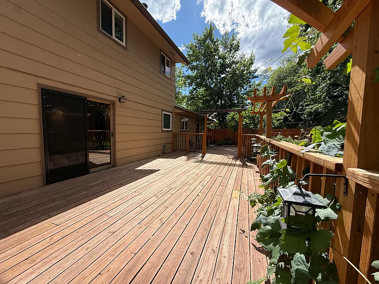 1872 Del Rosa Ct — Photo 39