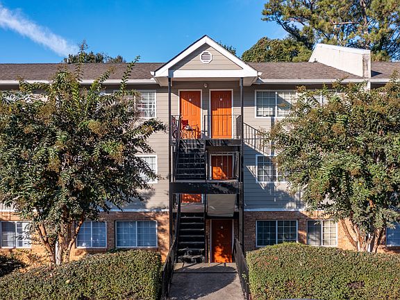 3rd image of 6668 Mount Zion Blvd #D049