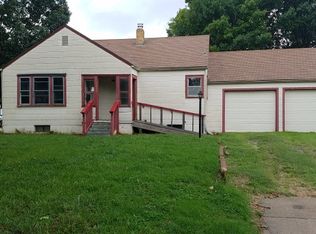 2459 S Pattie Ave, Wichita, KS 67216