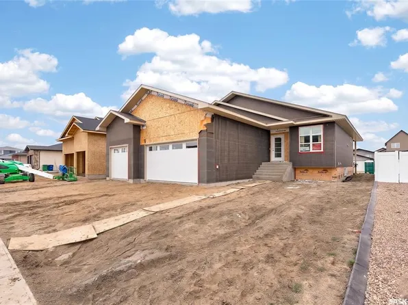 1722 Hayes LANE, Moose Jaw, SK S6J 0B6