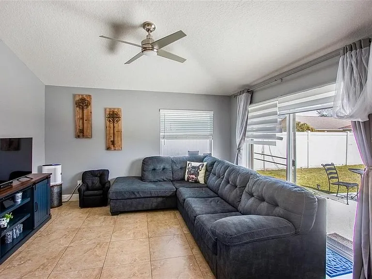 3111 Turnberry Blvd — Photo 9