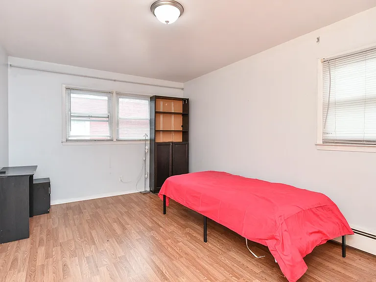 207 Manhattan Ave #2 — Photo 11