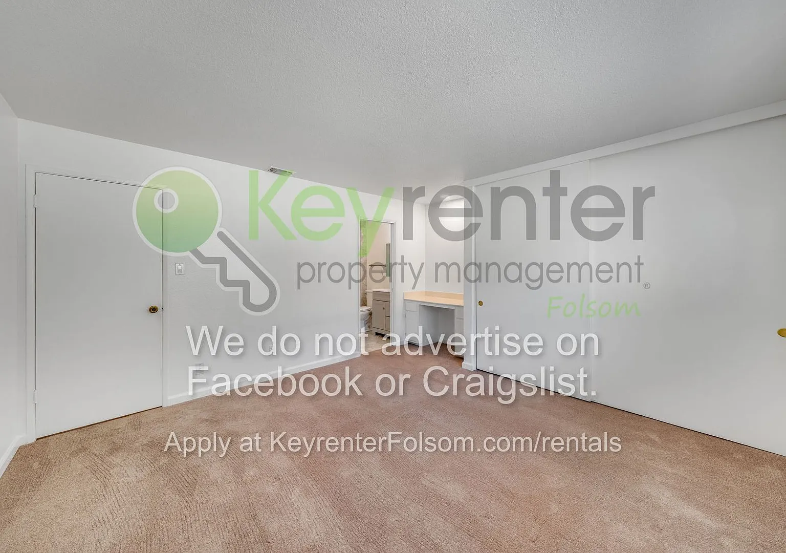 Updated 2BR Carmichael Duplex with 2-Car Garage & Private Yard! — Photo 4