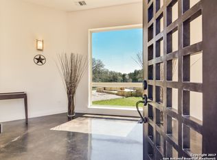 318 Park Rdg, Boerne, TX 78006