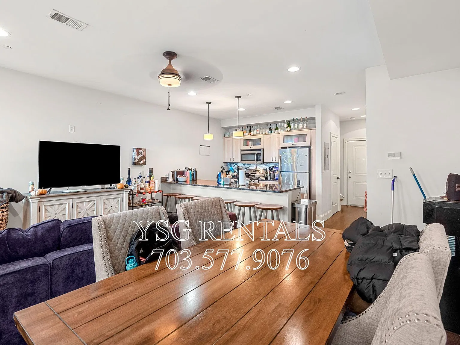 1435 Tremont St — Photo 3