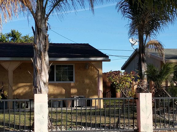 3rd image of 333 Jullien Dr