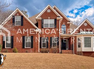 1014 Oak Meadows Rd, Birmingham, AL 35242
