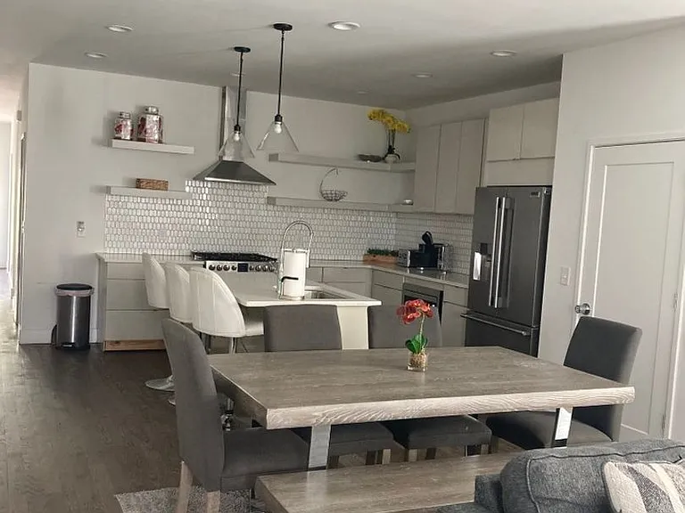119 Elmhurst Ave #A — Photo 3