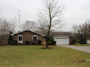 4123 Monticello Dr, Adrian, MI 49221