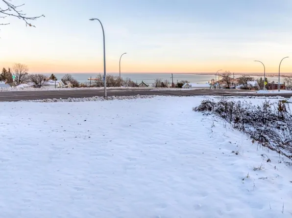 21 E 9th St, Duluth, MN 55805