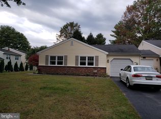 108 Commonwealth Dr, Newtown, PA 18940