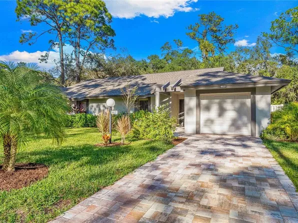 4623 Oak Forest Dr E #19, Sarasota, FL 34231