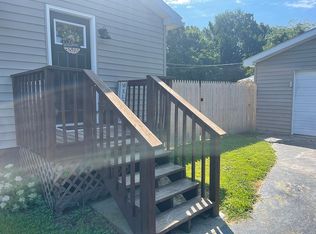 112 Walnut St, Marion, KY 42064