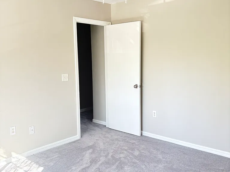 4104 Gradstone Pl — Photo 8