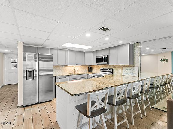 3rd image of 8727 Thomas Dr Unit A6