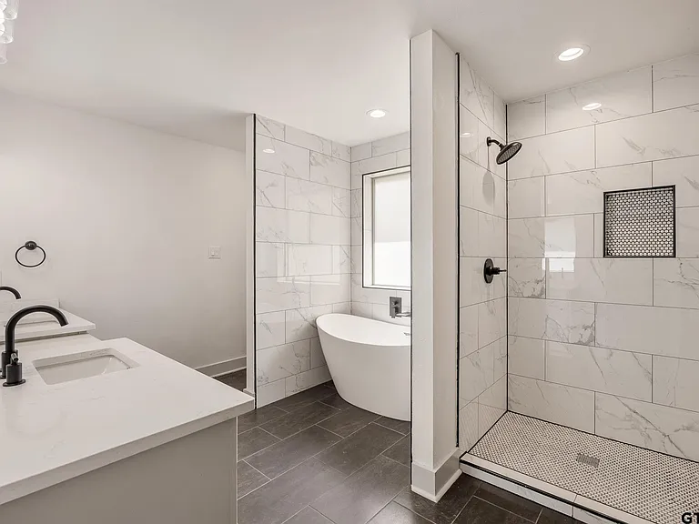 7343 Rockpoint Ln — Photo 27