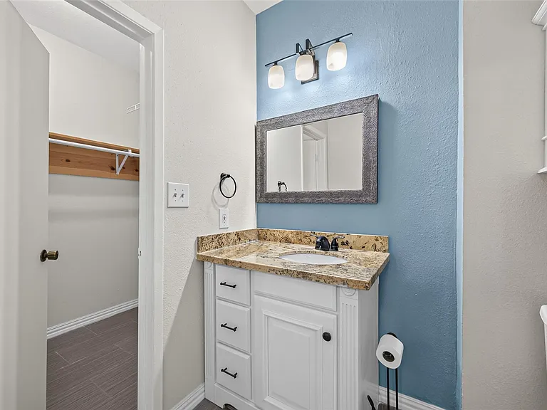 8100 Cambridge St #49 — Photo 29