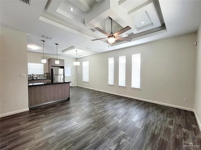 705 E Myrtle Beach Ave #3 — Photo 7