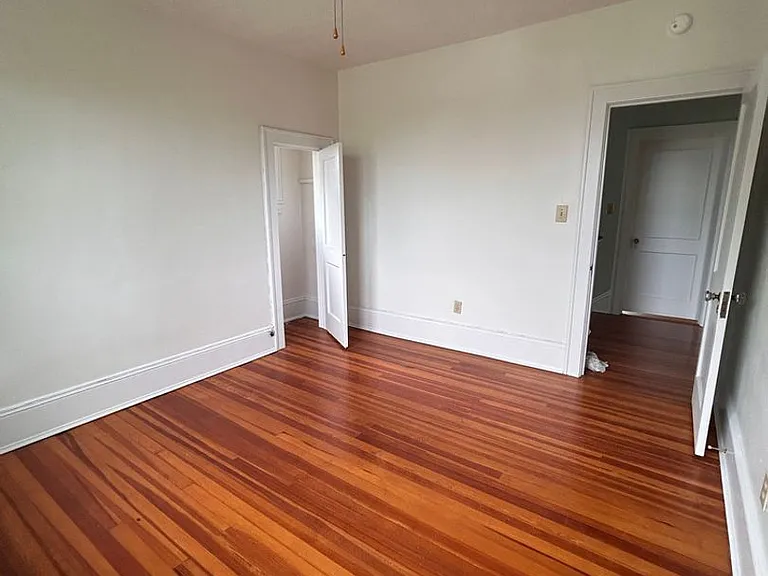 505 Camilla St SE — Photo 30