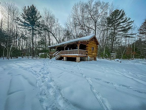 4th image of 1007 Necedah Rd