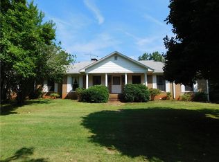 539 Price Rd, Dawsonville, GA