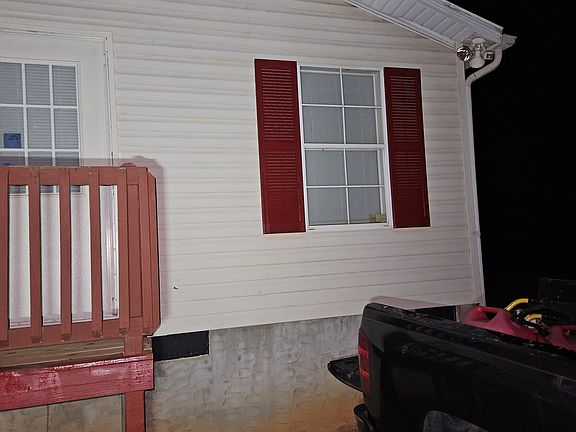 5th image of 738 Teagle Rd
