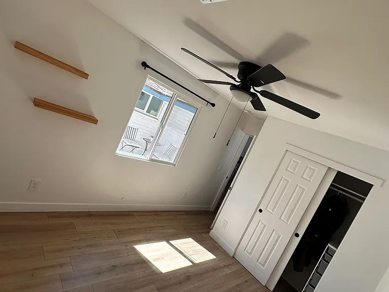 3102 E McKinley St — Photo 2