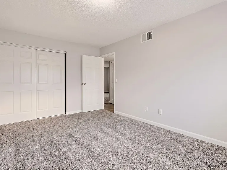Cherry Tree Apartments — Photo 28