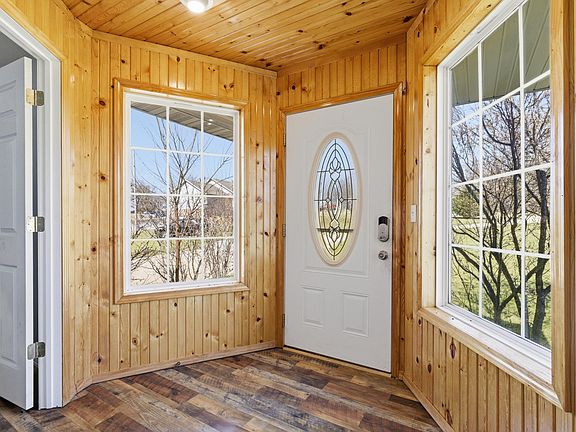 5th image of 23548 Lawrence 1090