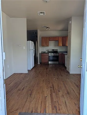 2620 S Galvez St #2B — Photo 2
