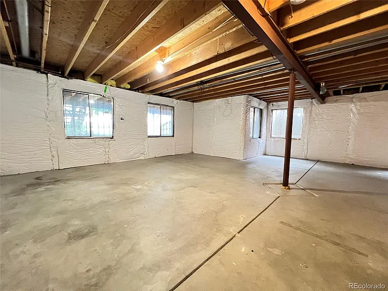 9881 Spring Hill Pl — Photo 21