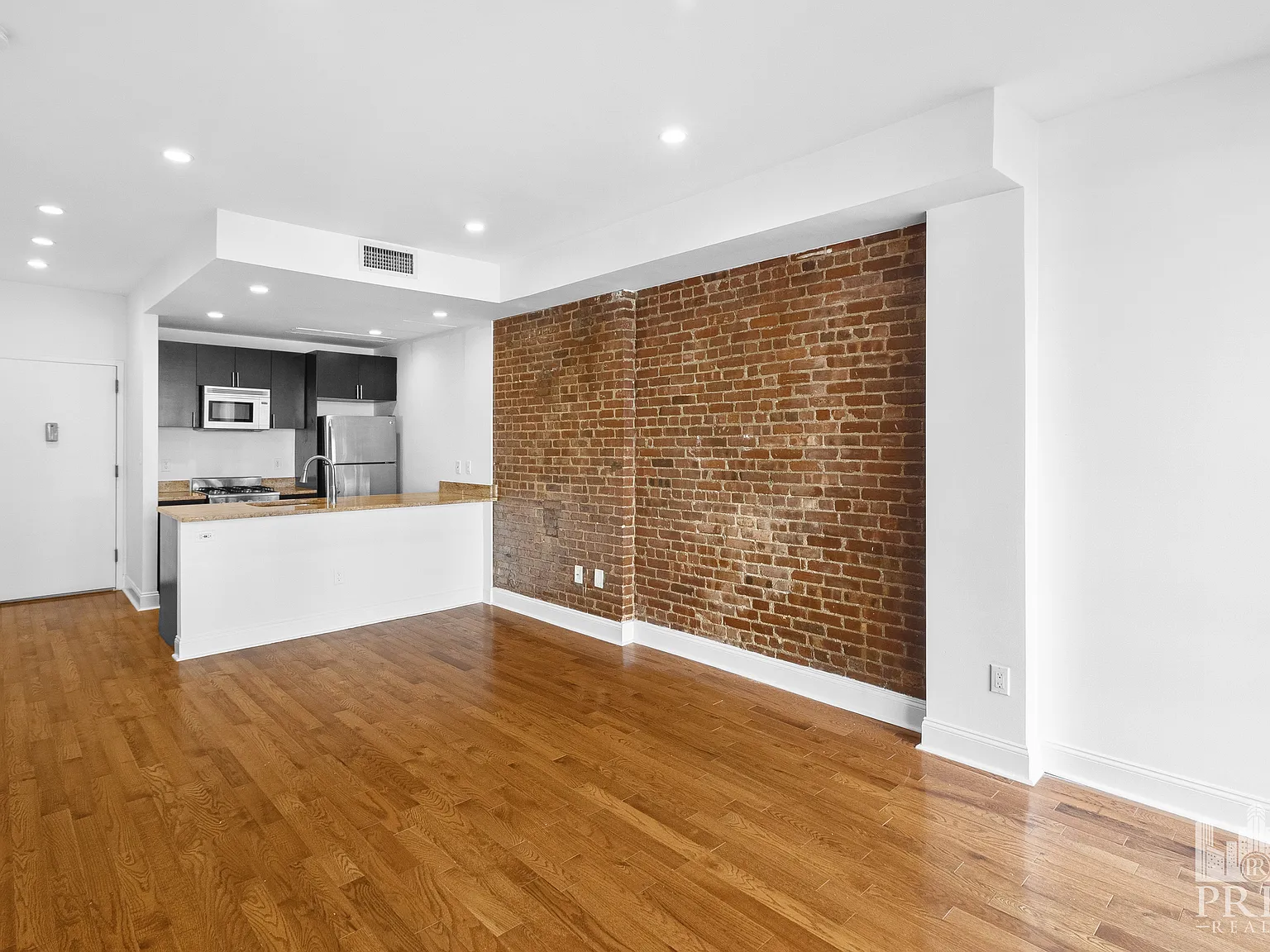 331 East 81st Street — Photo 4
