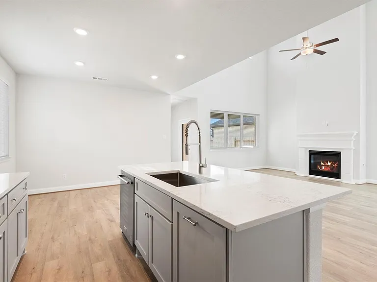 13155 Hidden Village Ct — Photo 20