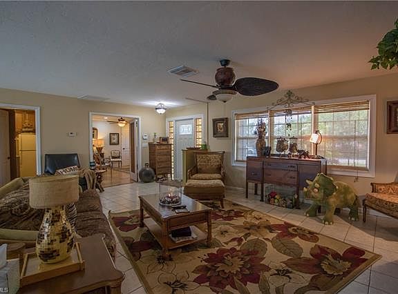 4th image of 27553 S View Dr