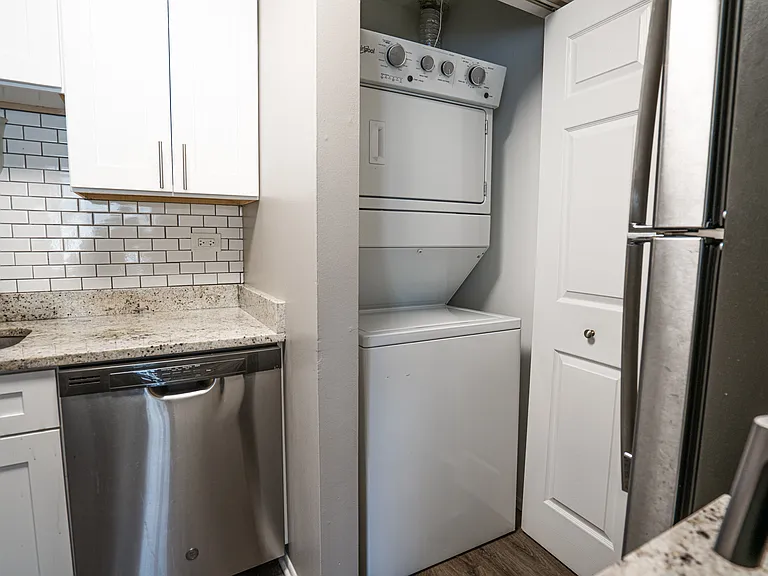 35 Orrington Ct #1 — Photo 4