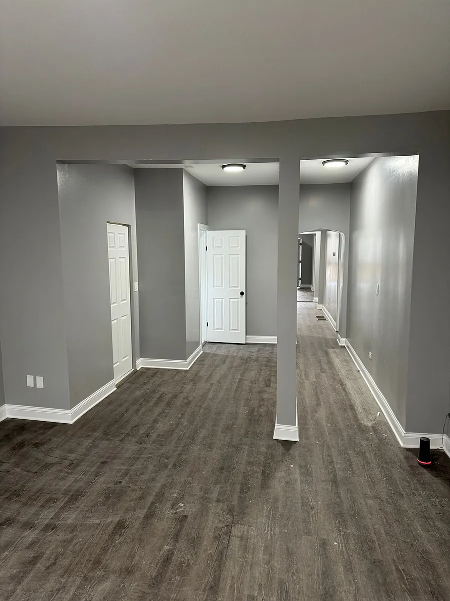 Building Photo - 7742 S Peoria St #1