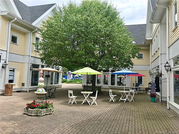 27 North Main Street