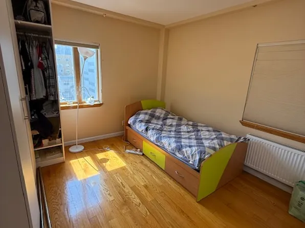 2964 Brighton Sixth Street image 11 of 29