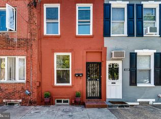 3241 Almond St, Philadelphia, PA 19134