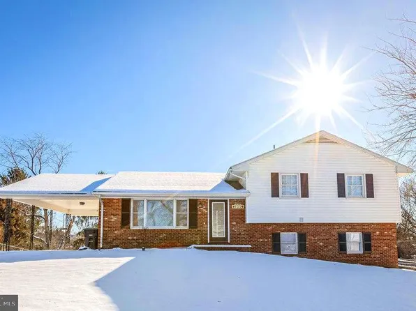 821 Blue Ridge Dr, Harrisonburg, VA 22802
