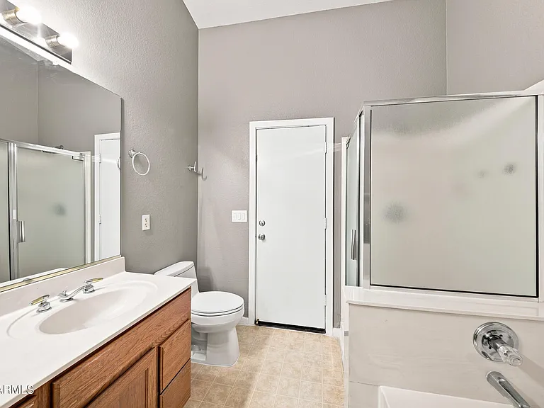 6421 W Wahalla Ln — Photo 14