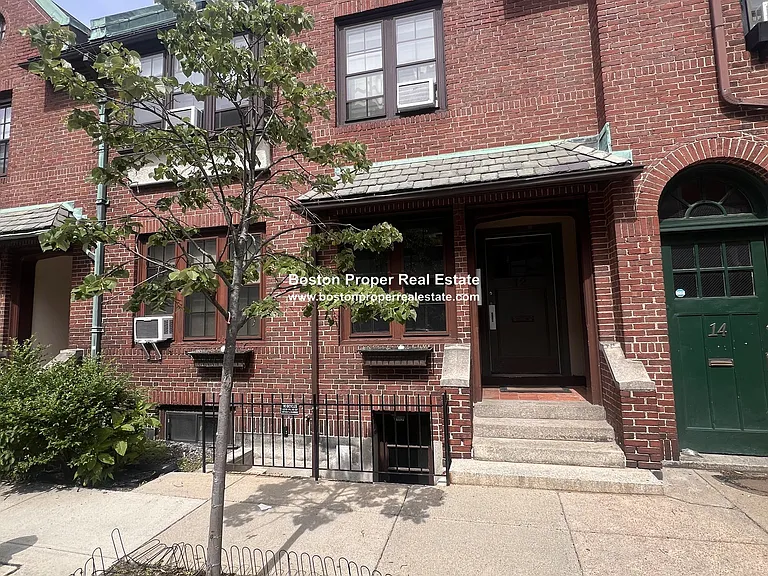 12 Aberdeen St #1 — Photo 15