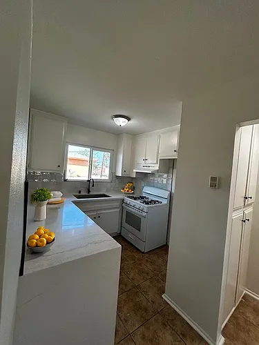 1521 E Canfield Ln #17 Photo 1
