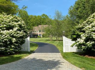 55 Meeker Rd, Basking Ridge, NJ 07920