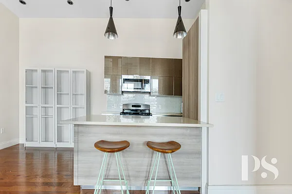 Rented by Compass | media 11