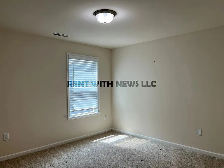 2608 Jazzy St — Photo 27