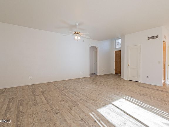 5th image of 10340 W POTTER Drive
